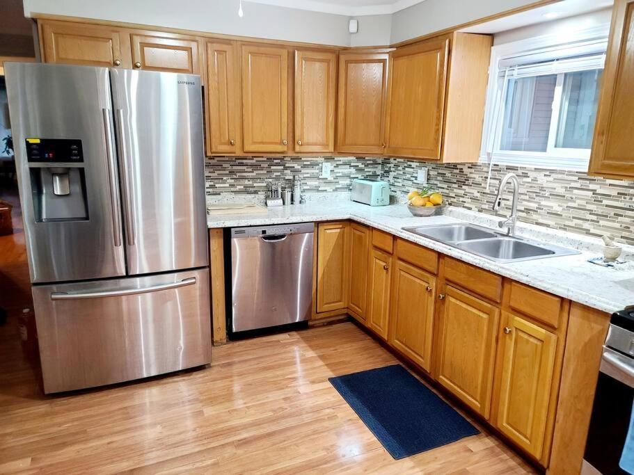 Apartamento Hermosa House Apartment - Peaceful Quiet 3Br, Free Street Parking, Solar Powered, By Logan Square *